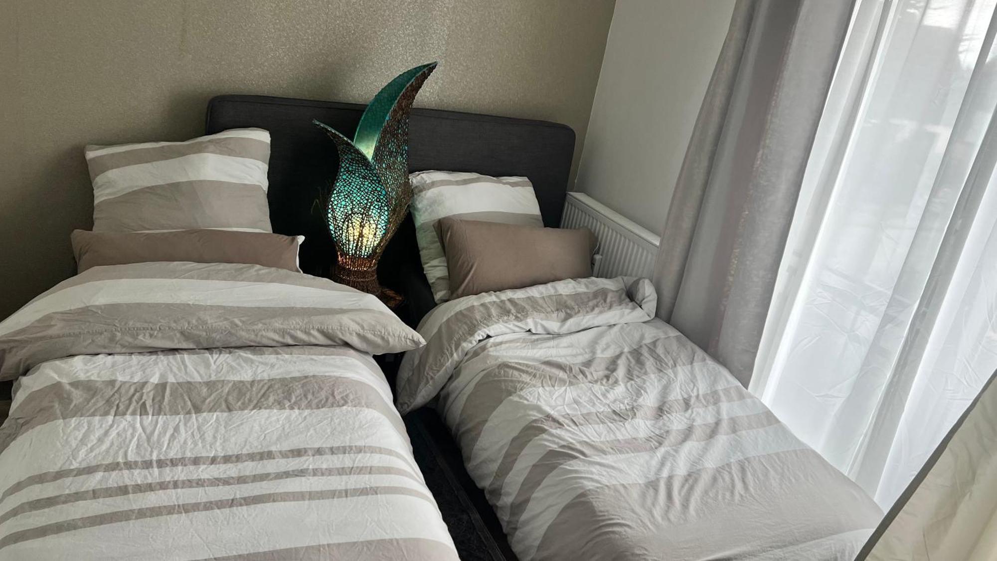 Ein Charmanter Zweifamilienhaus Appartement Berlijn