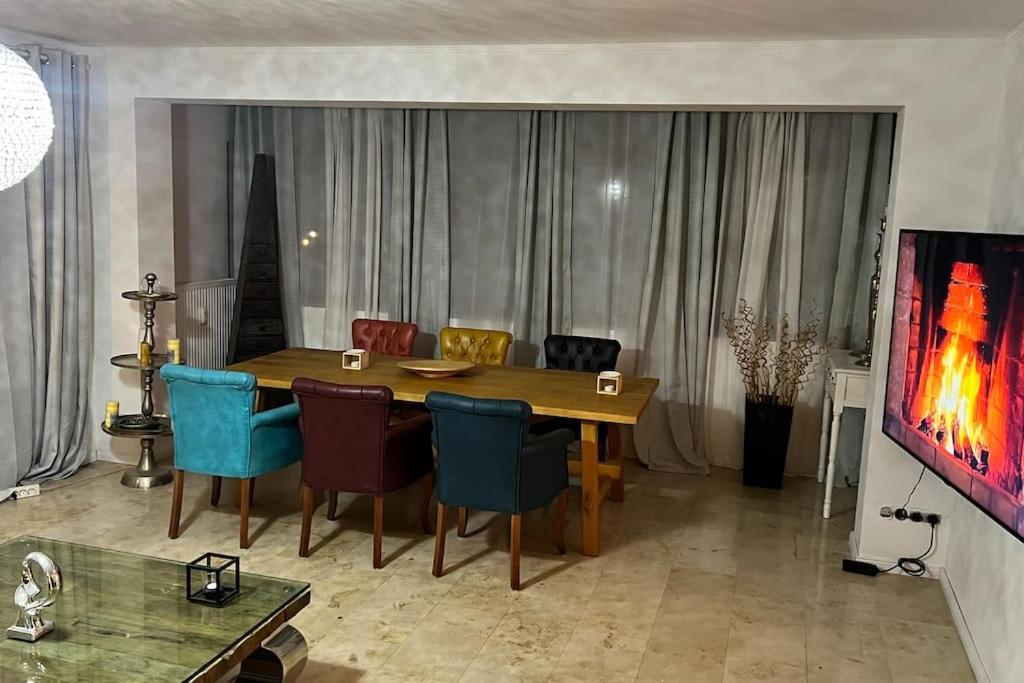 Apartamento Ein Charmanter Zweifamilienhaus